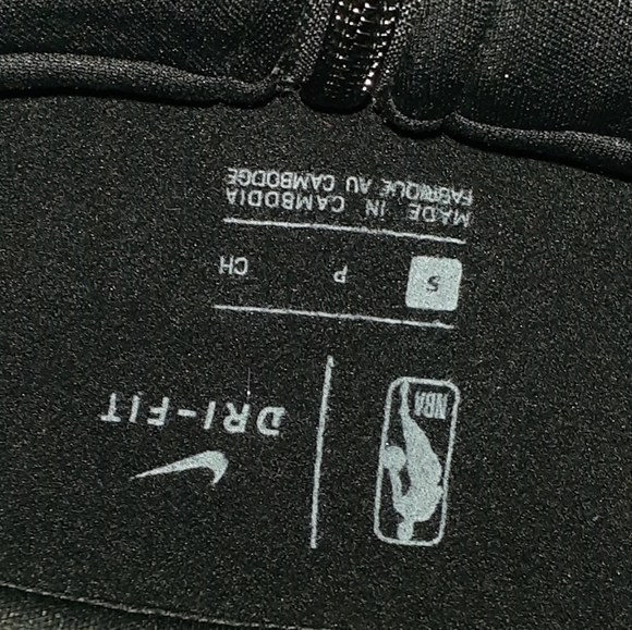 New Nike Detroit Pistons Dri Fit Zip Up Jersey Jacket Basketball NBA Authentic - Picture 3 of 5